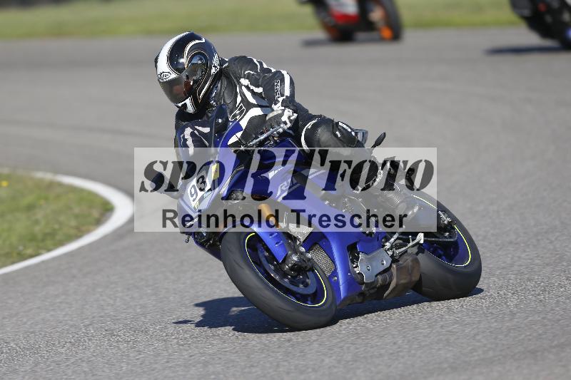 /45 15.09.2026  Trackday Domi Aegerter Trackday ADR/Gruppe gelb/93